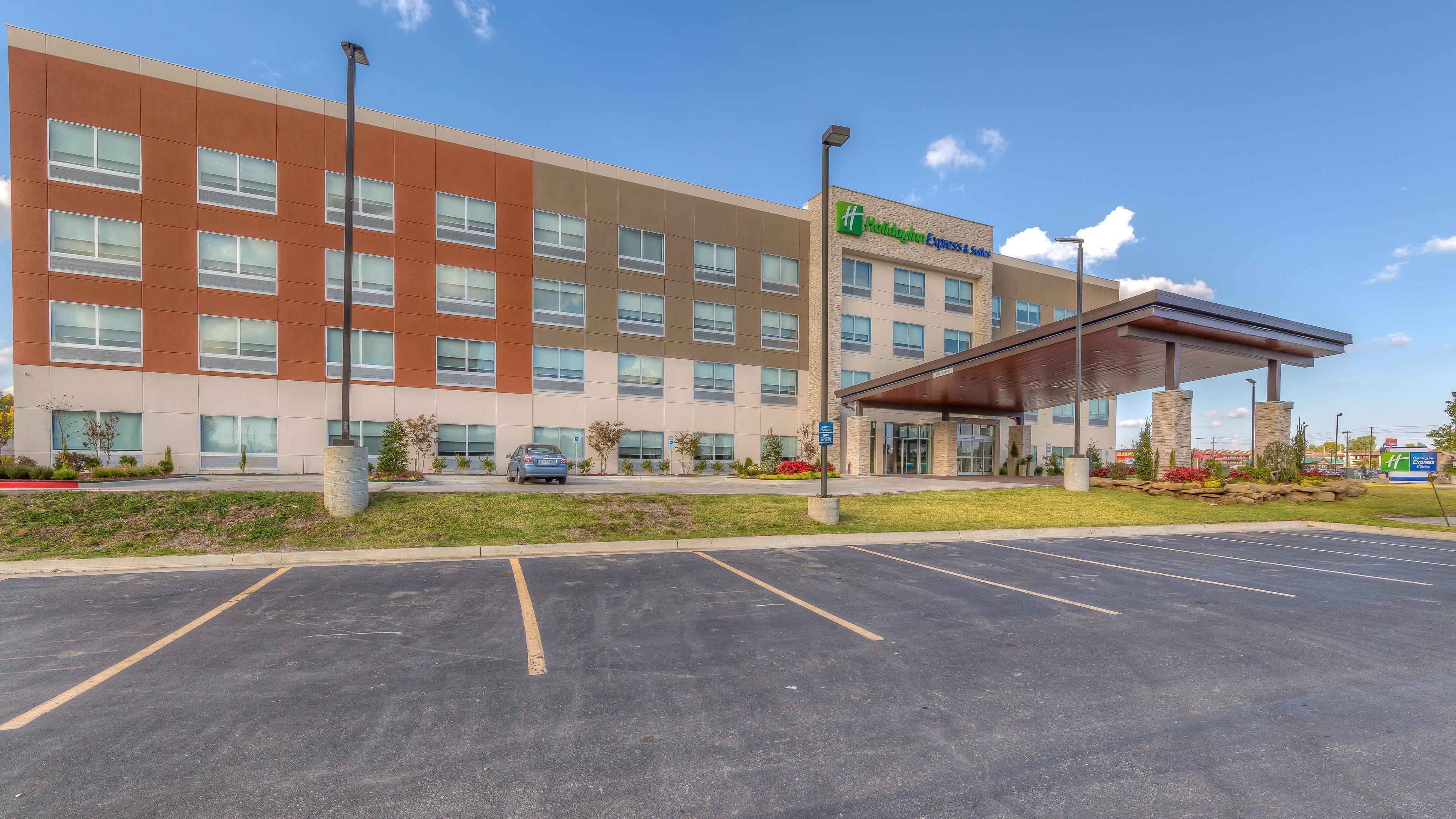 Holiday Inn Express & Suites Tulsa Midtown By Ihg Εξωτερικό φωτογραφία