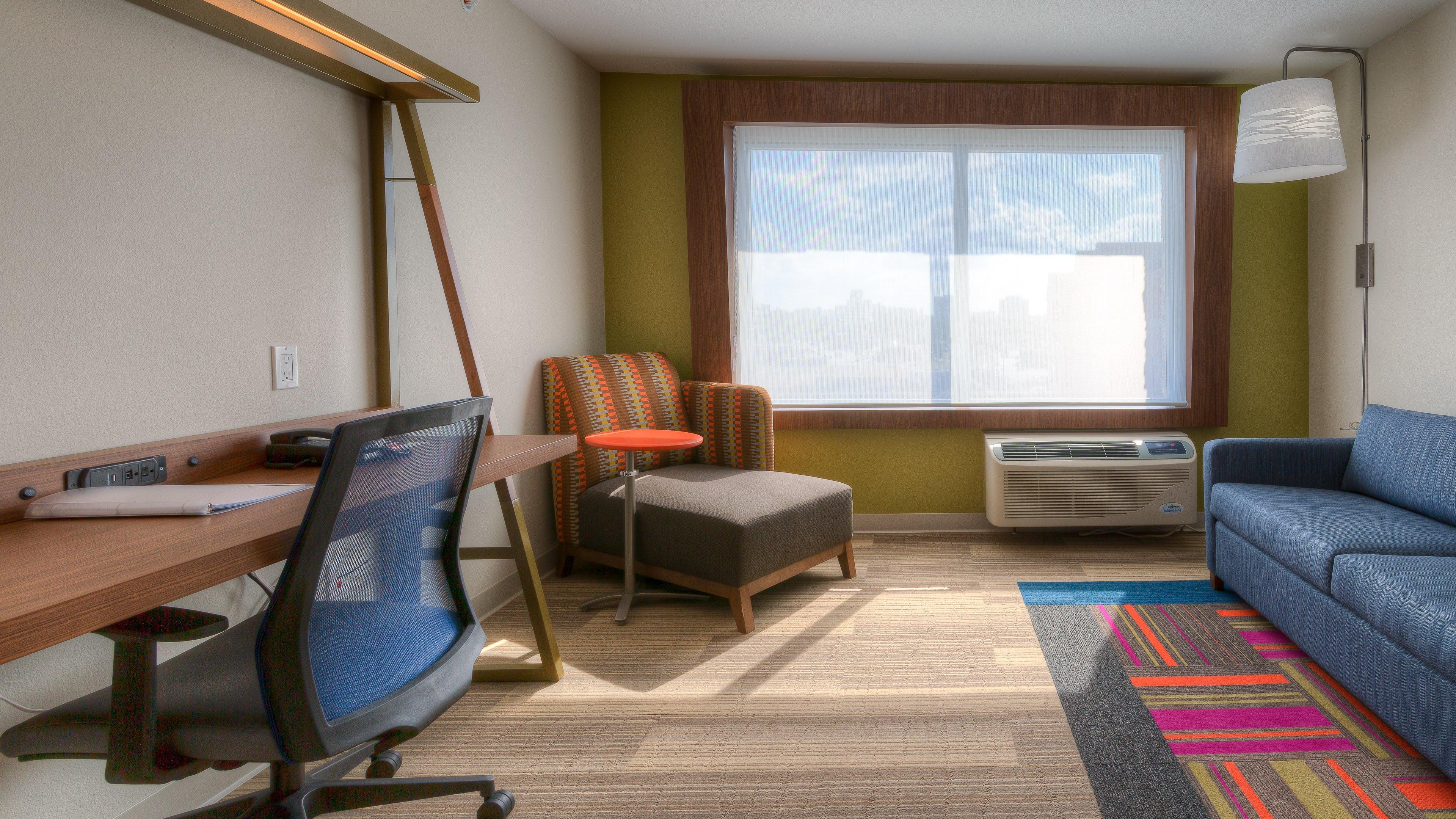Holiday Inn Express & Suites Tulsa Midtown By Ihg Εξωτερικό φωτογραφία